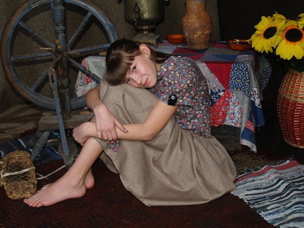 Анастасия в образе Алёнушки