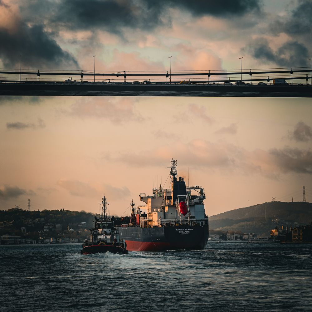 Фотография автора Андрей Груцинов