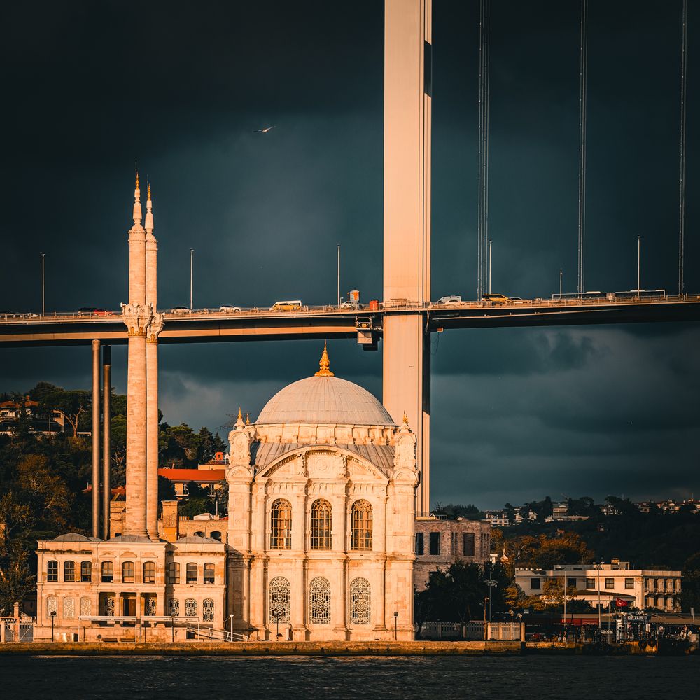 Фотография автора Андрей Груцинов