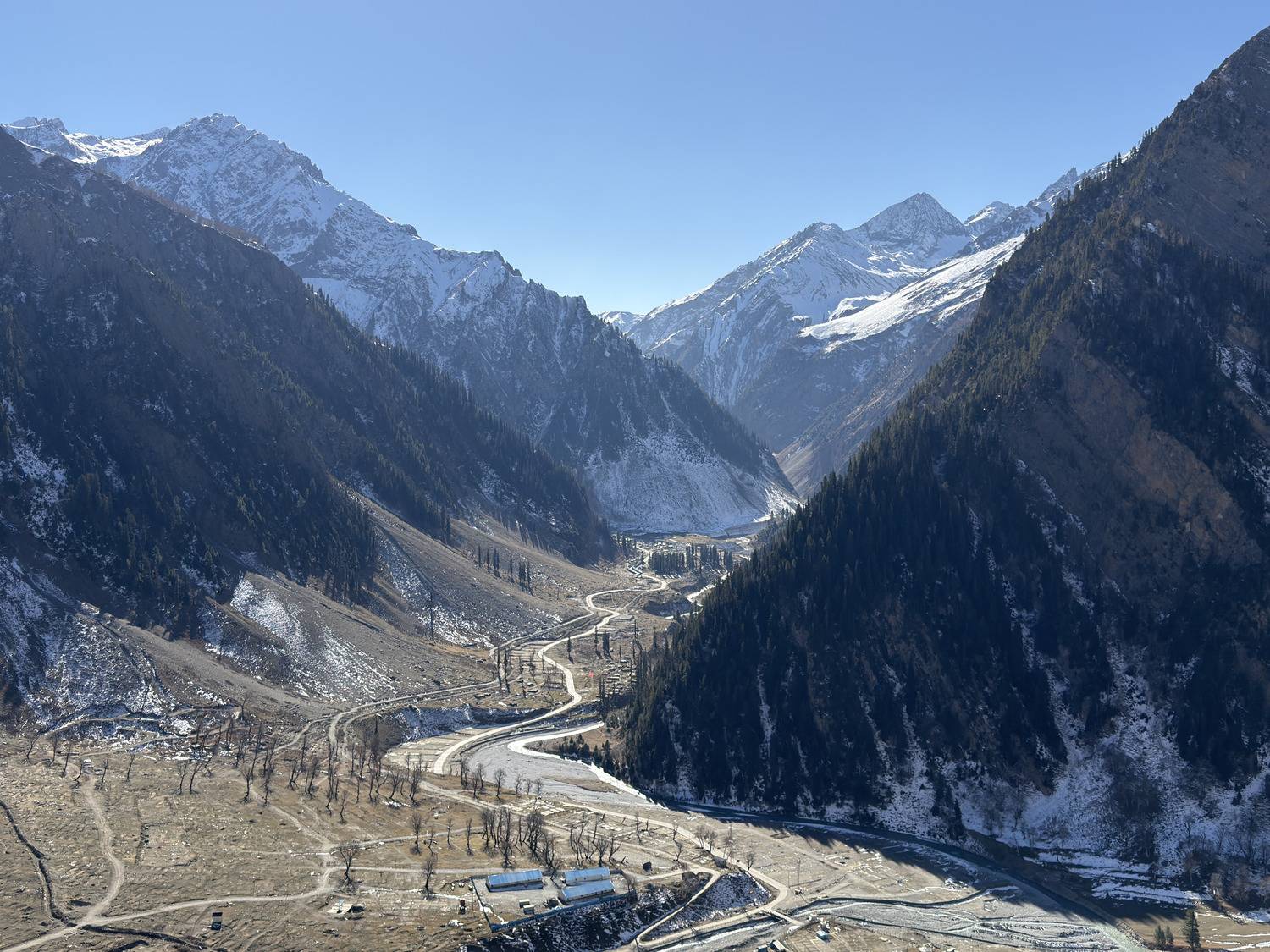 My helper not from the mountains