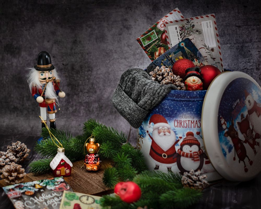 Photograph by Marina Lucenko