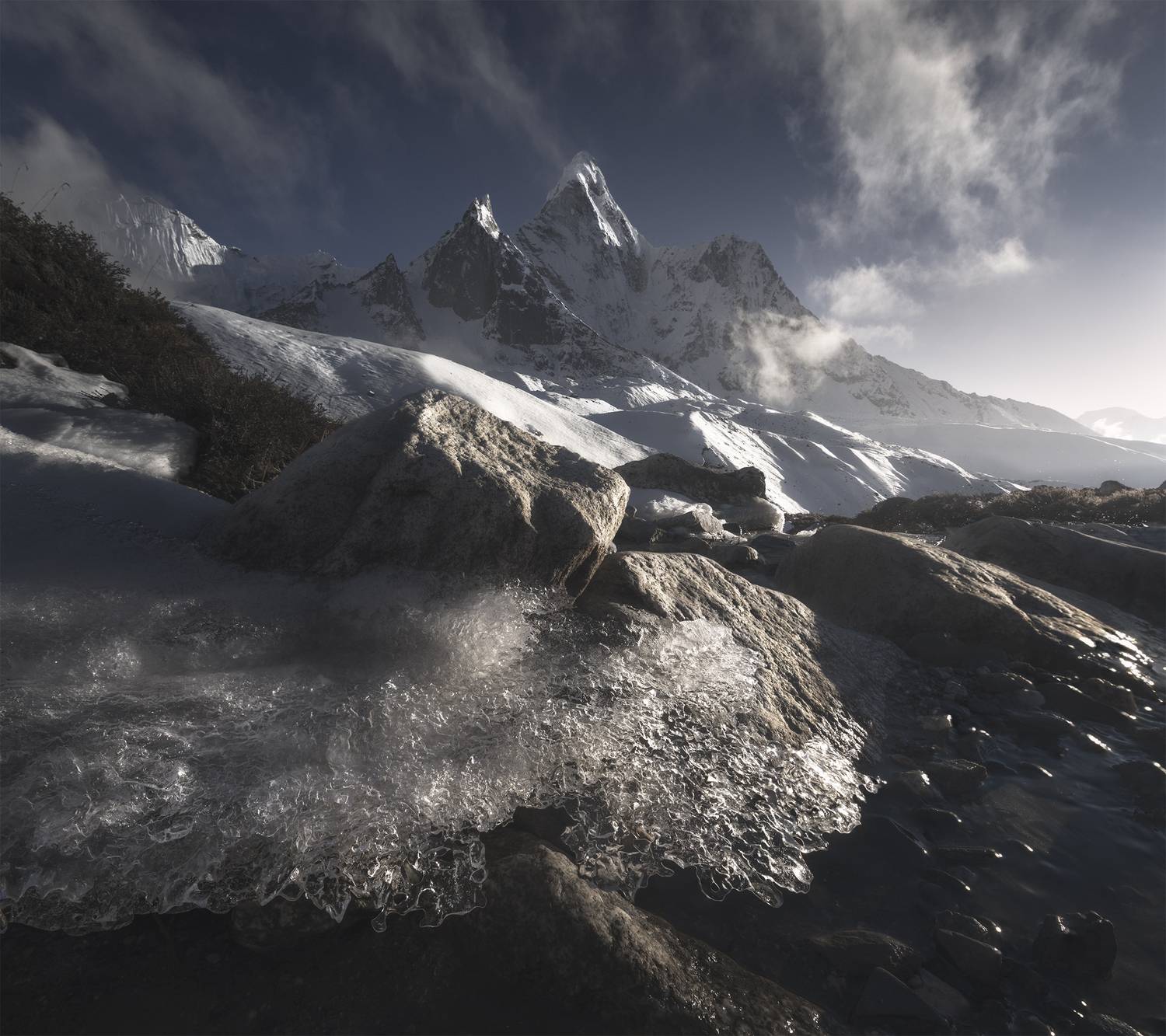Ama Dablam between ice and clouds