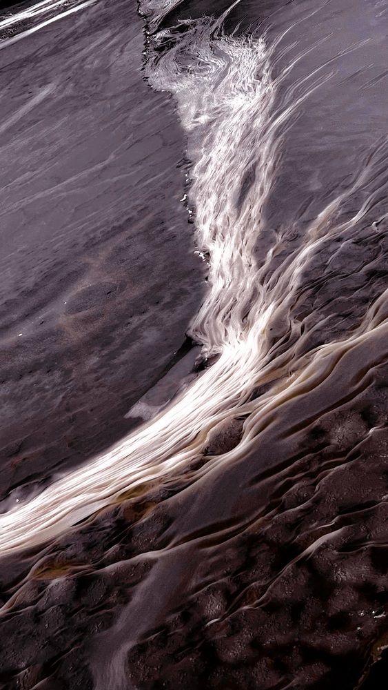 Ice patterns on the Moskva River