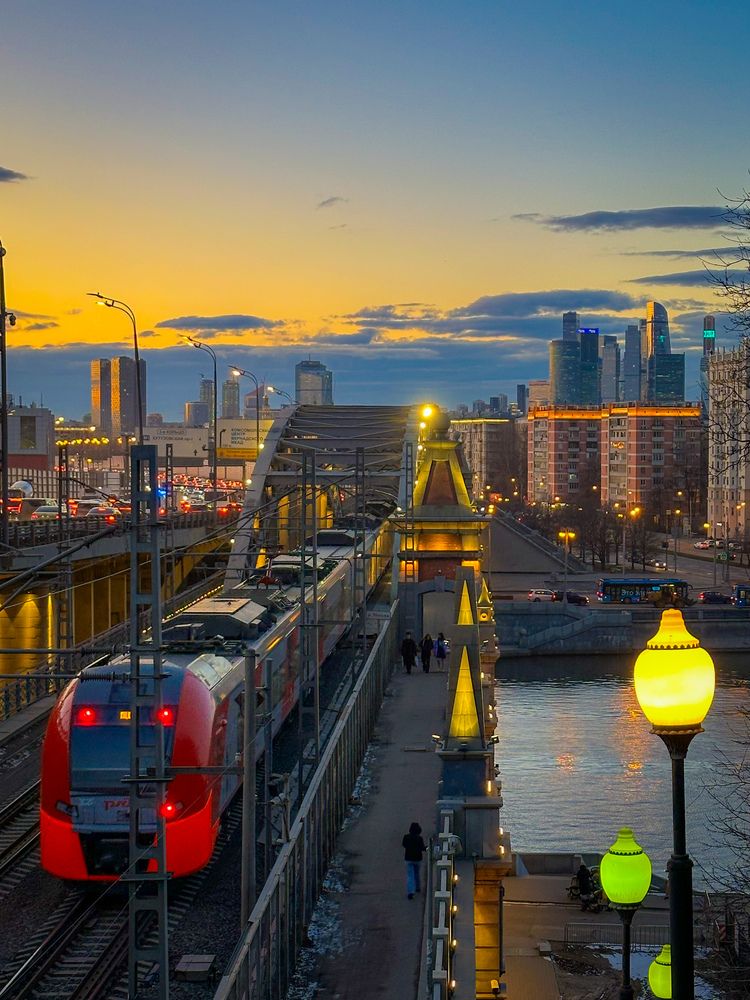 Фотография автора Александра Зимина