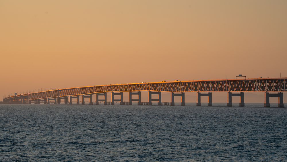 Photograph by Kuramochi Kunio