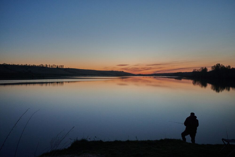 dawn on the lake