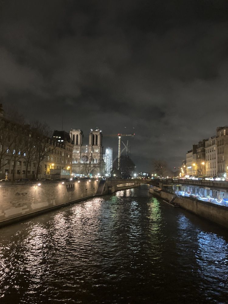 Everning in Paris