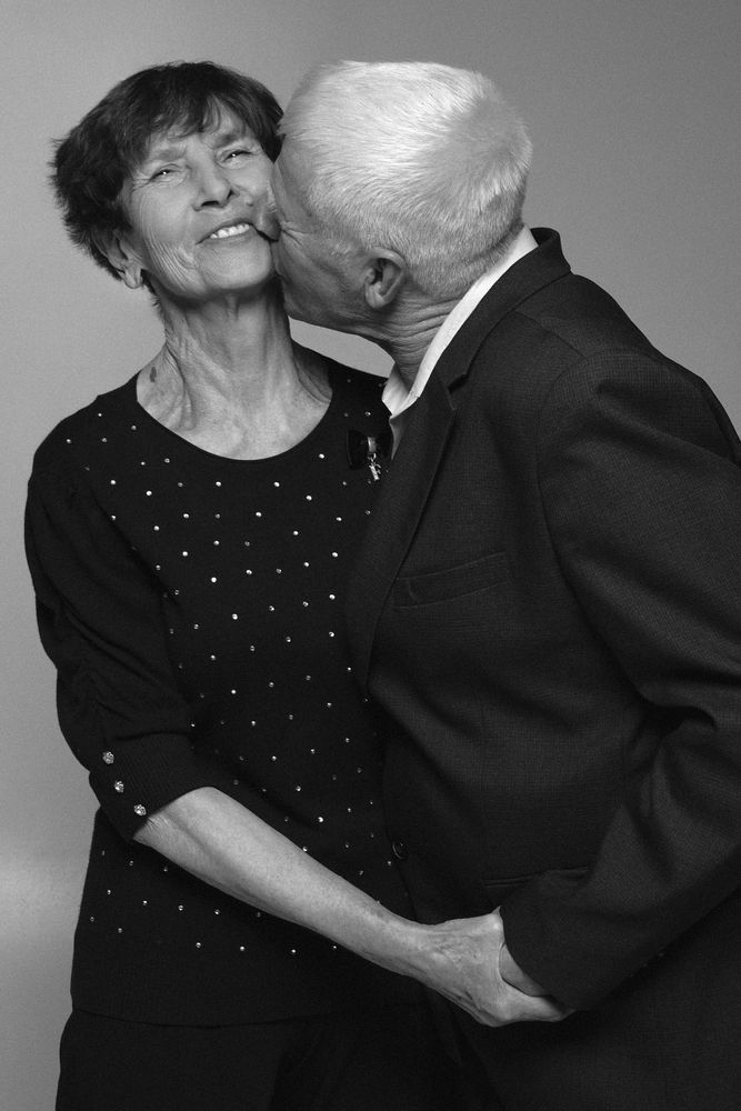 А ты все та же