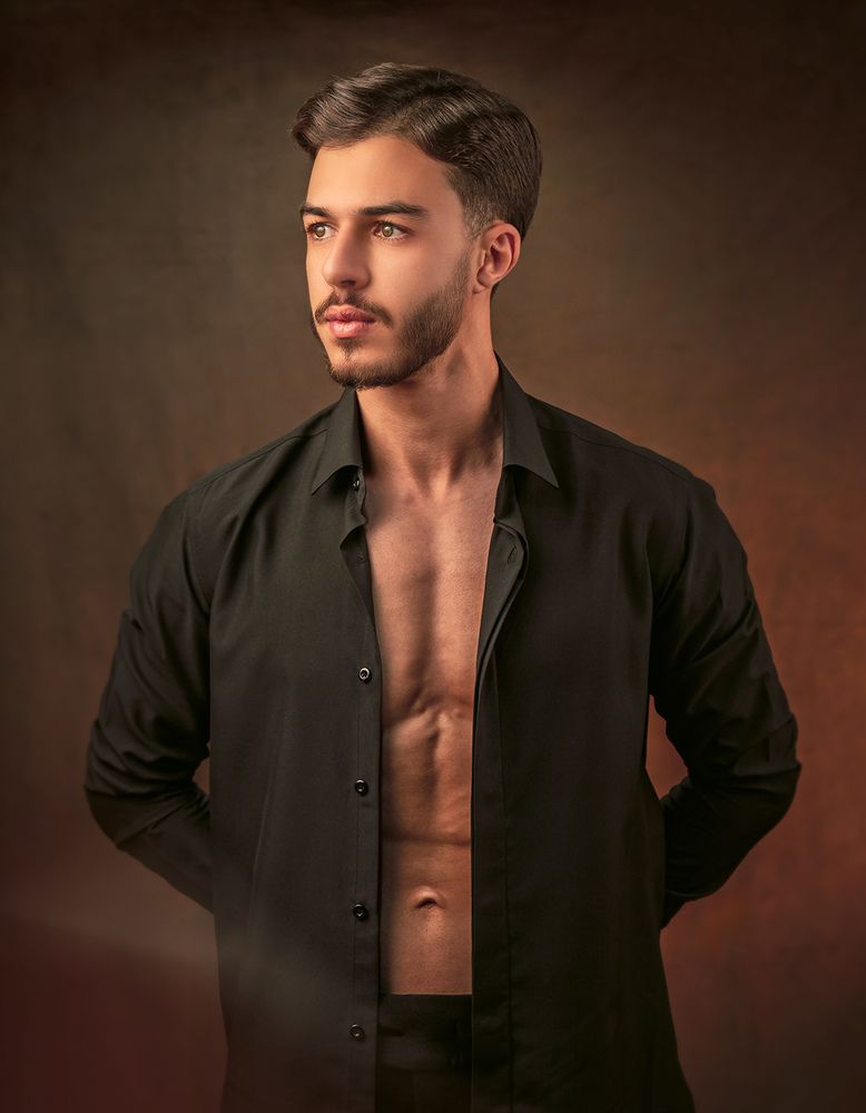 Фотография автора Davoud Naeimi