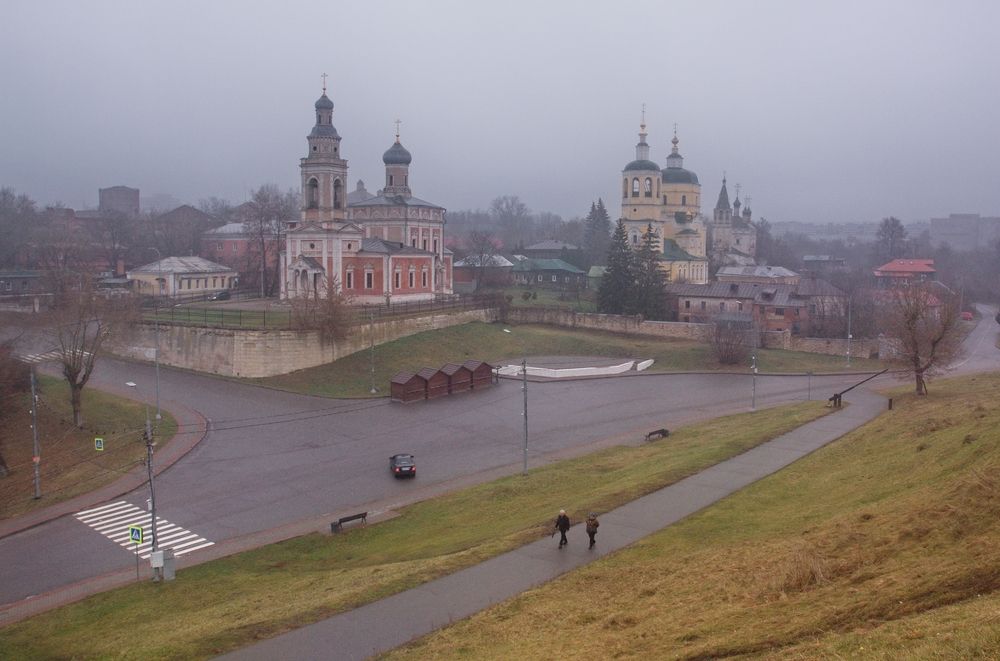 Ноябрьский вечер в старом городе С