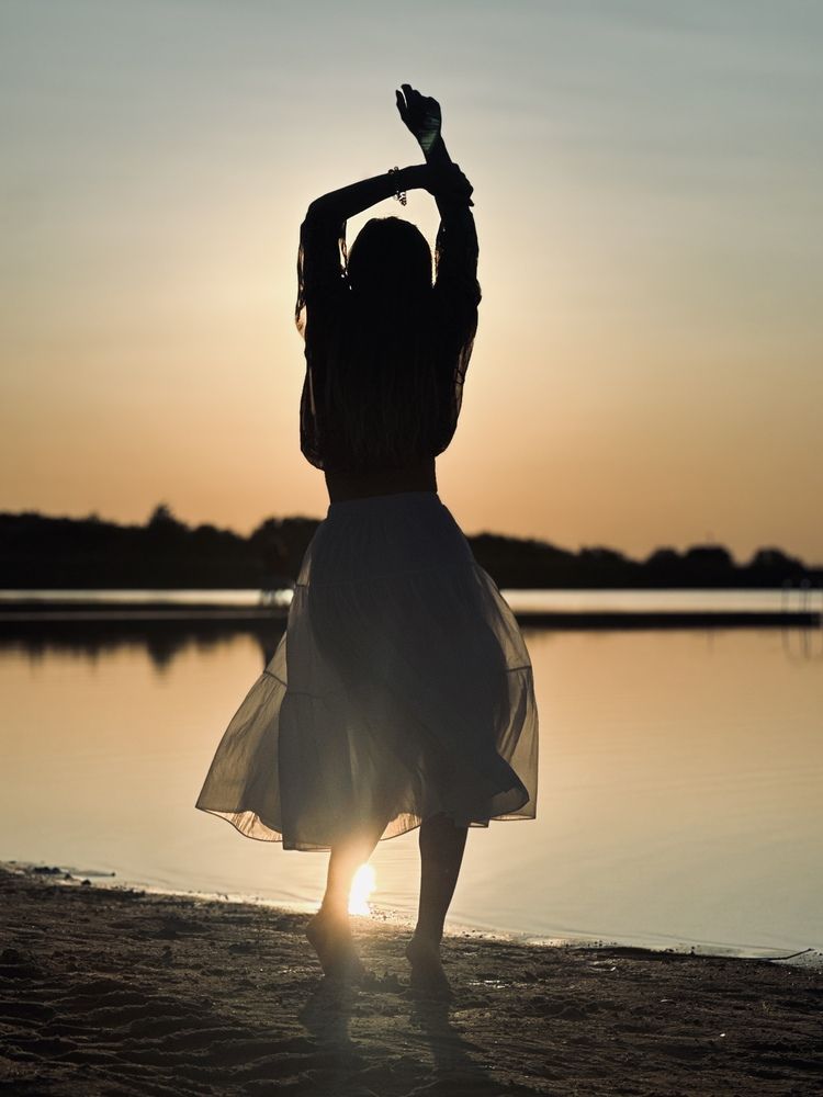 Тансовщица