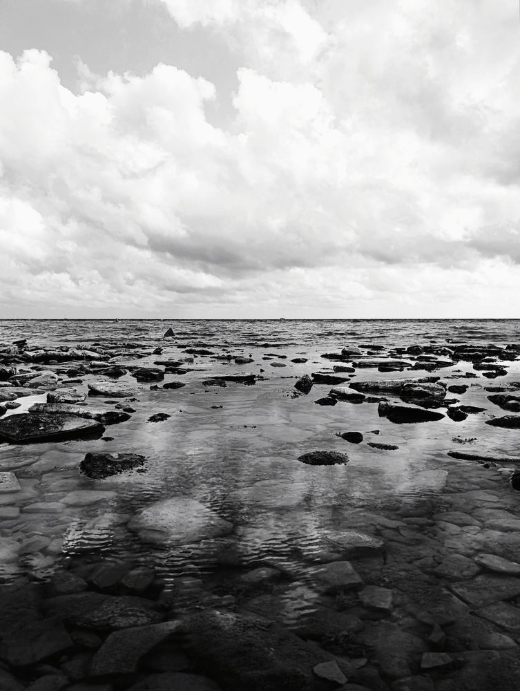 Море