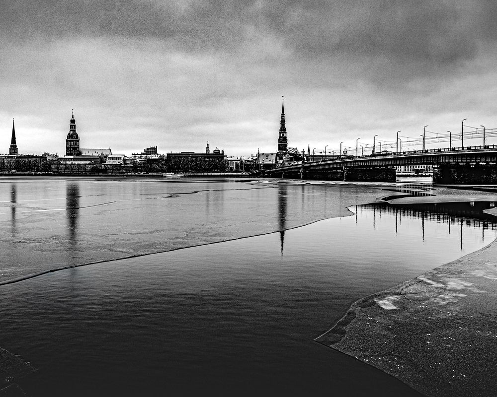 Echoes of the City
