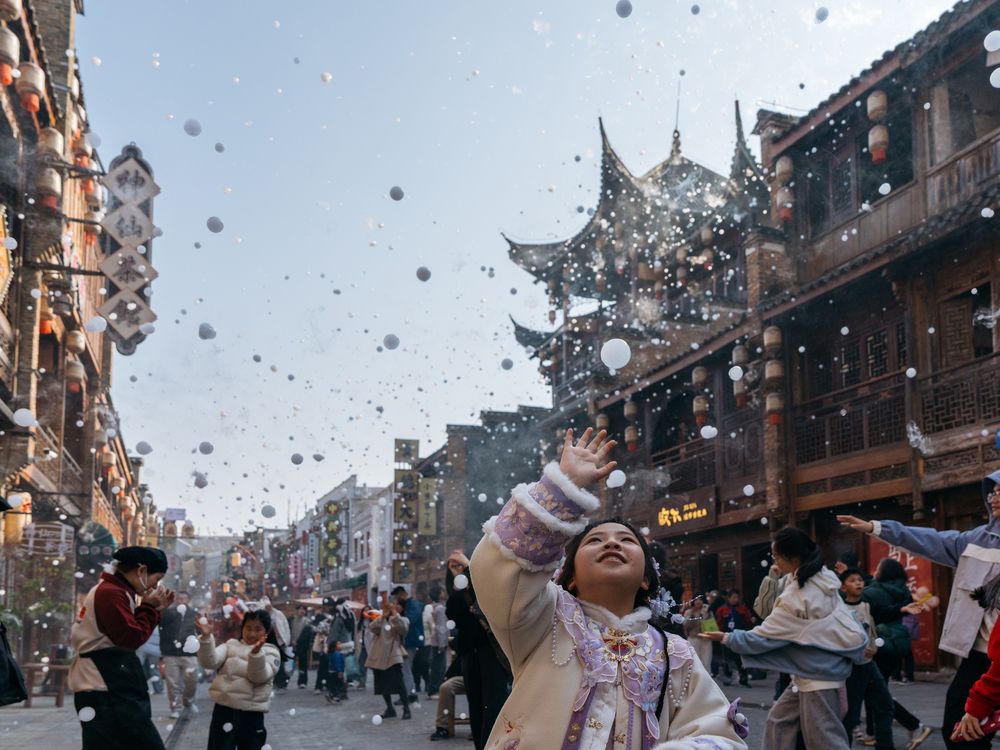 Photograph by Chen Yuzhou