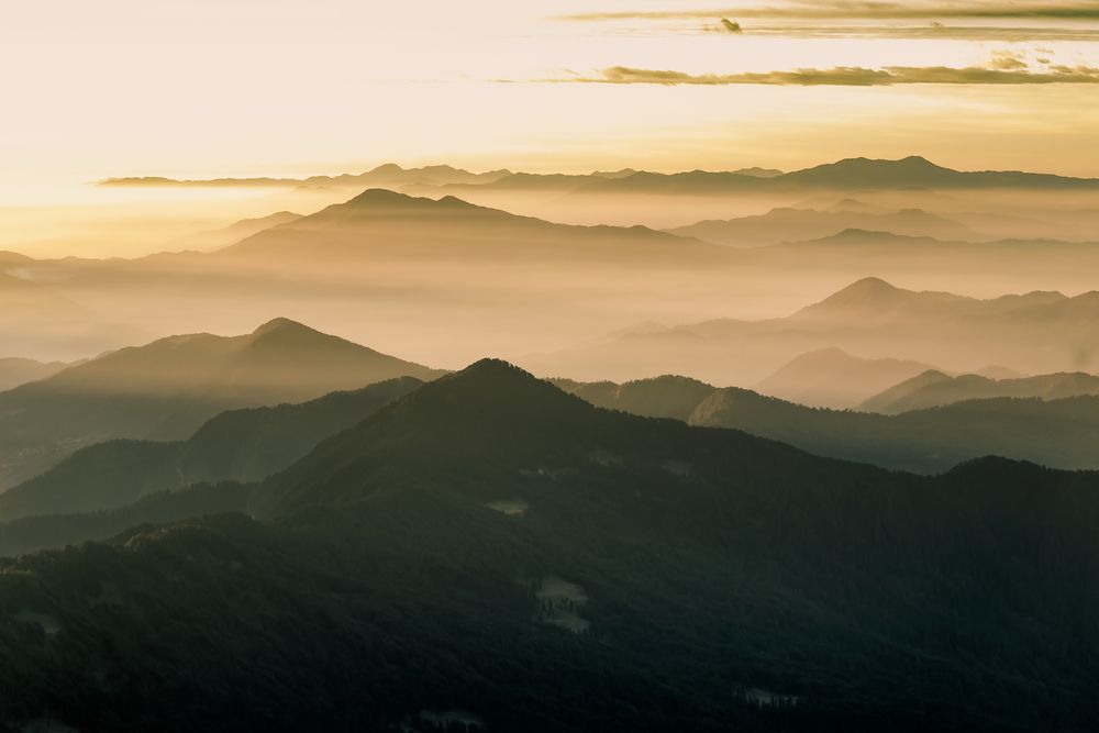 “Layers of Light – Sunrise at Kadarkhantha”