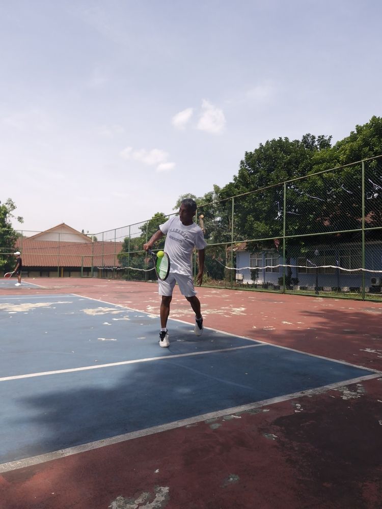 Фотография автора Benny Momor