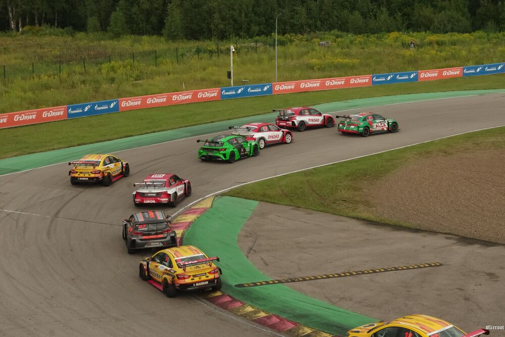 Фотография автора Кирилл Корякин