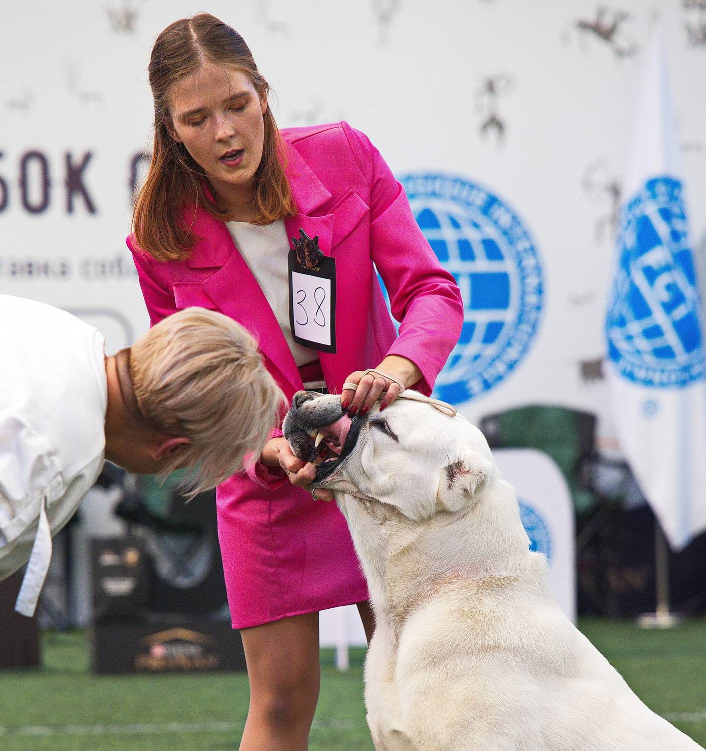 Держать дистанцию