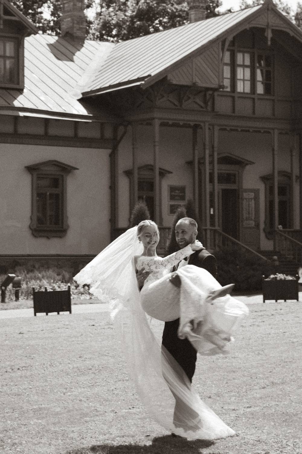 Photo #13294779