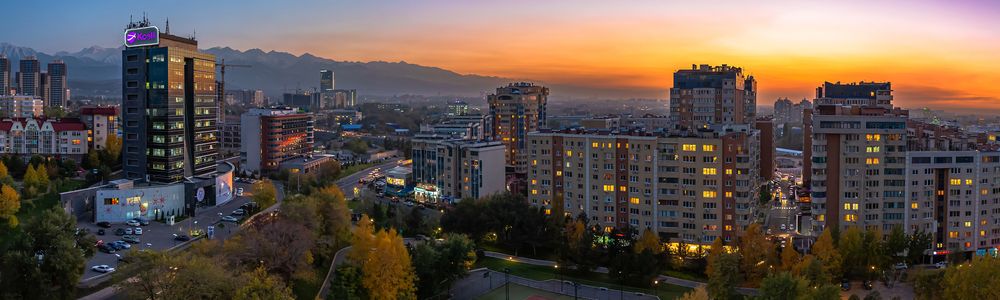 Almaty. Осенний вечер