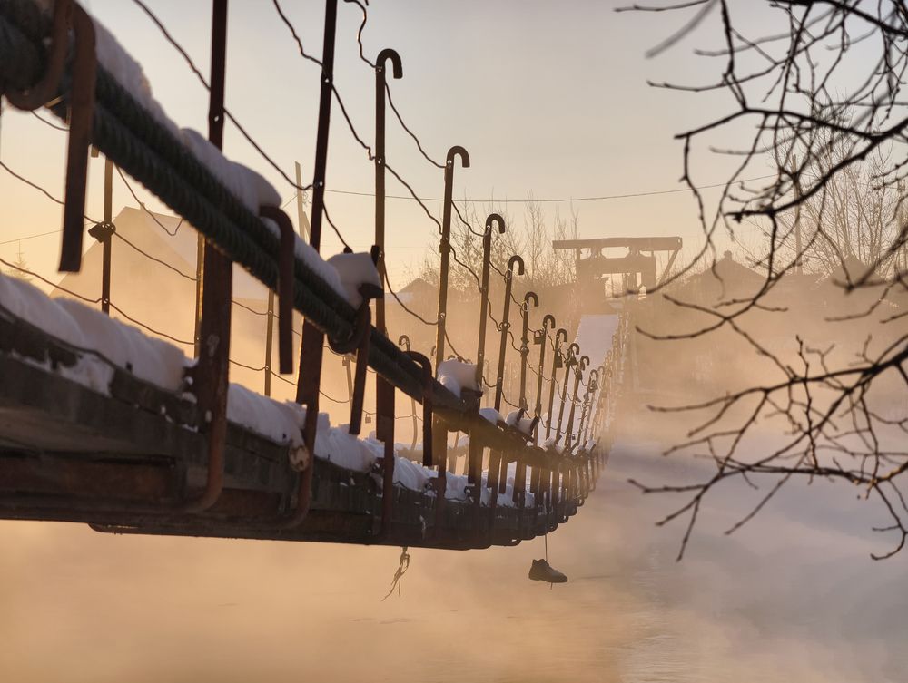 Закат на реке