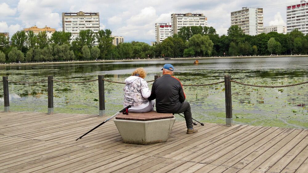 Любви все возрасты покорны
