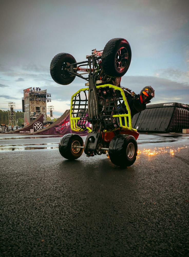 Photograph by Oleg Rogoza