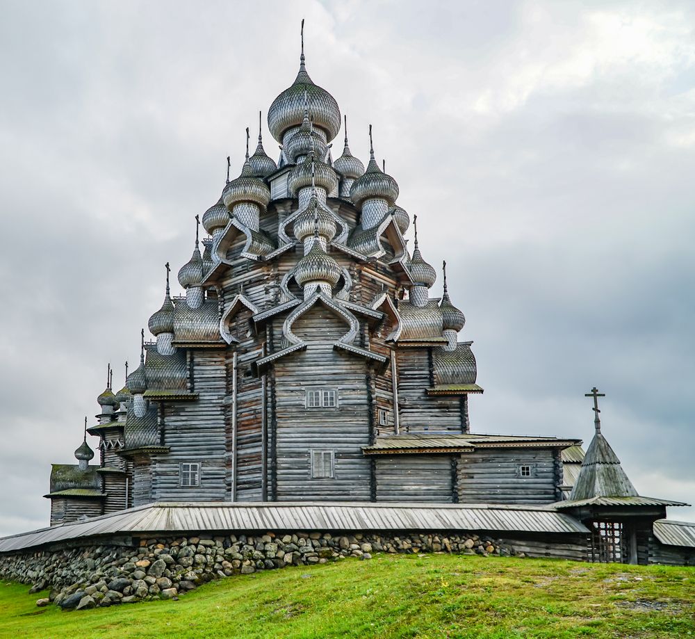 Преображенская церковь на острове Кижи