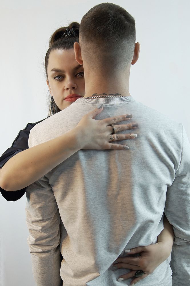 Я тебя никому не отдам.