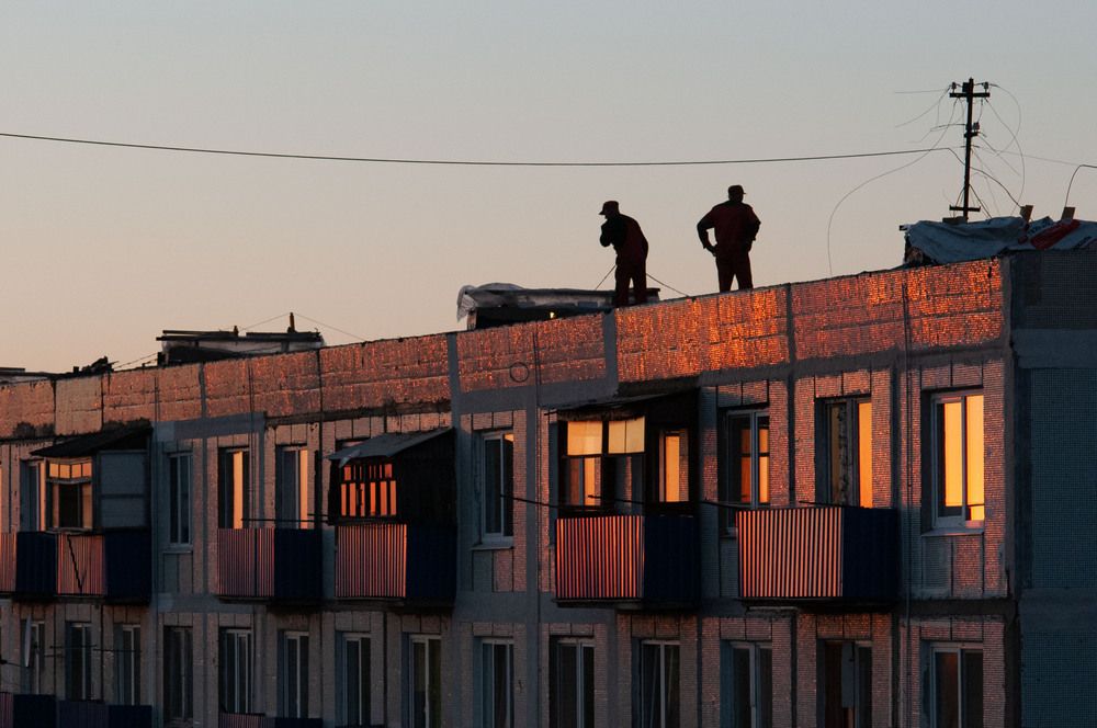 Театр теней на крыше