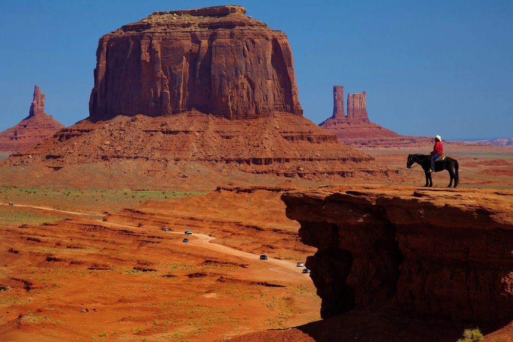 Долина Монументов