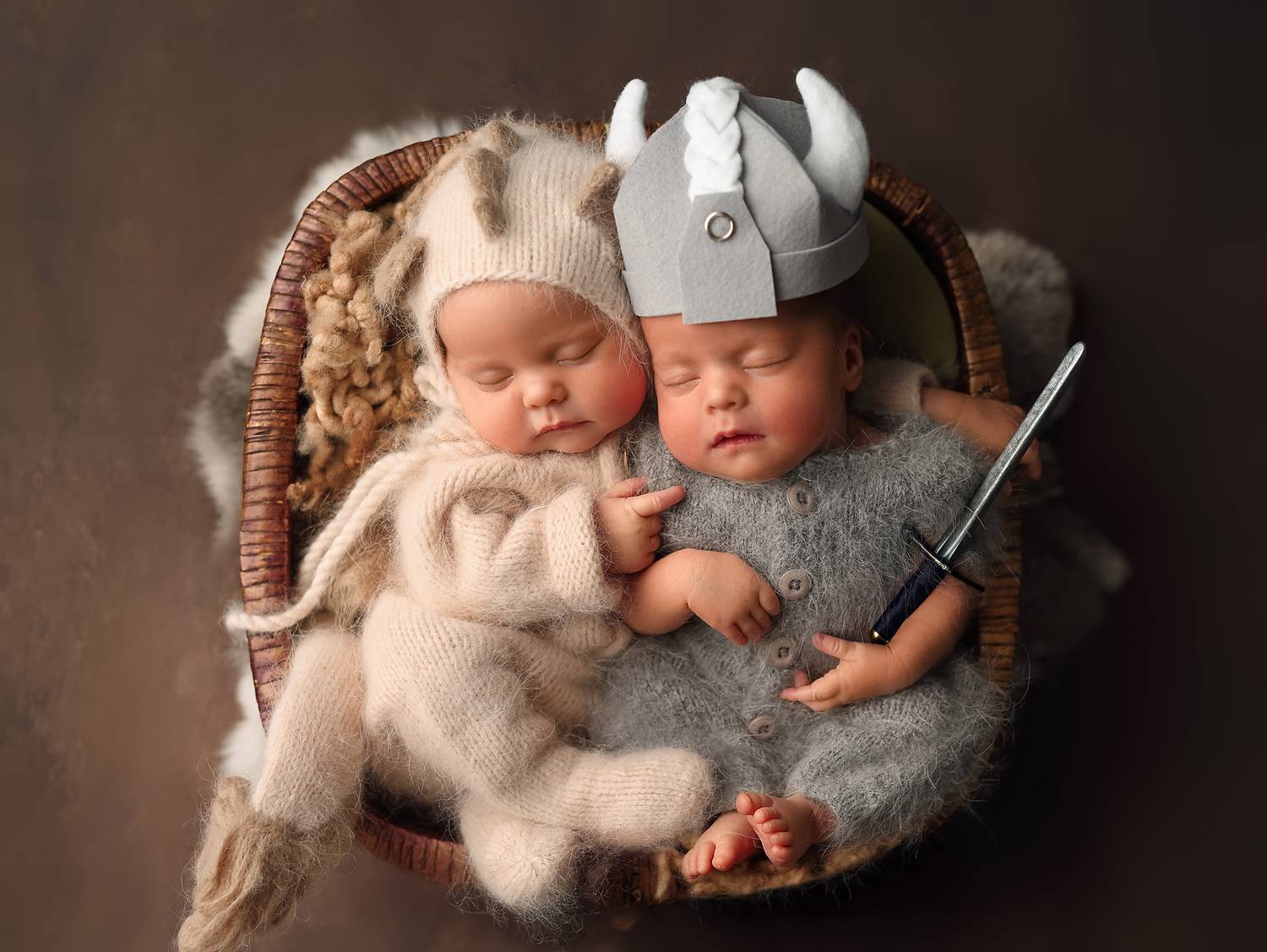 дракон и викинг дракон и викинг