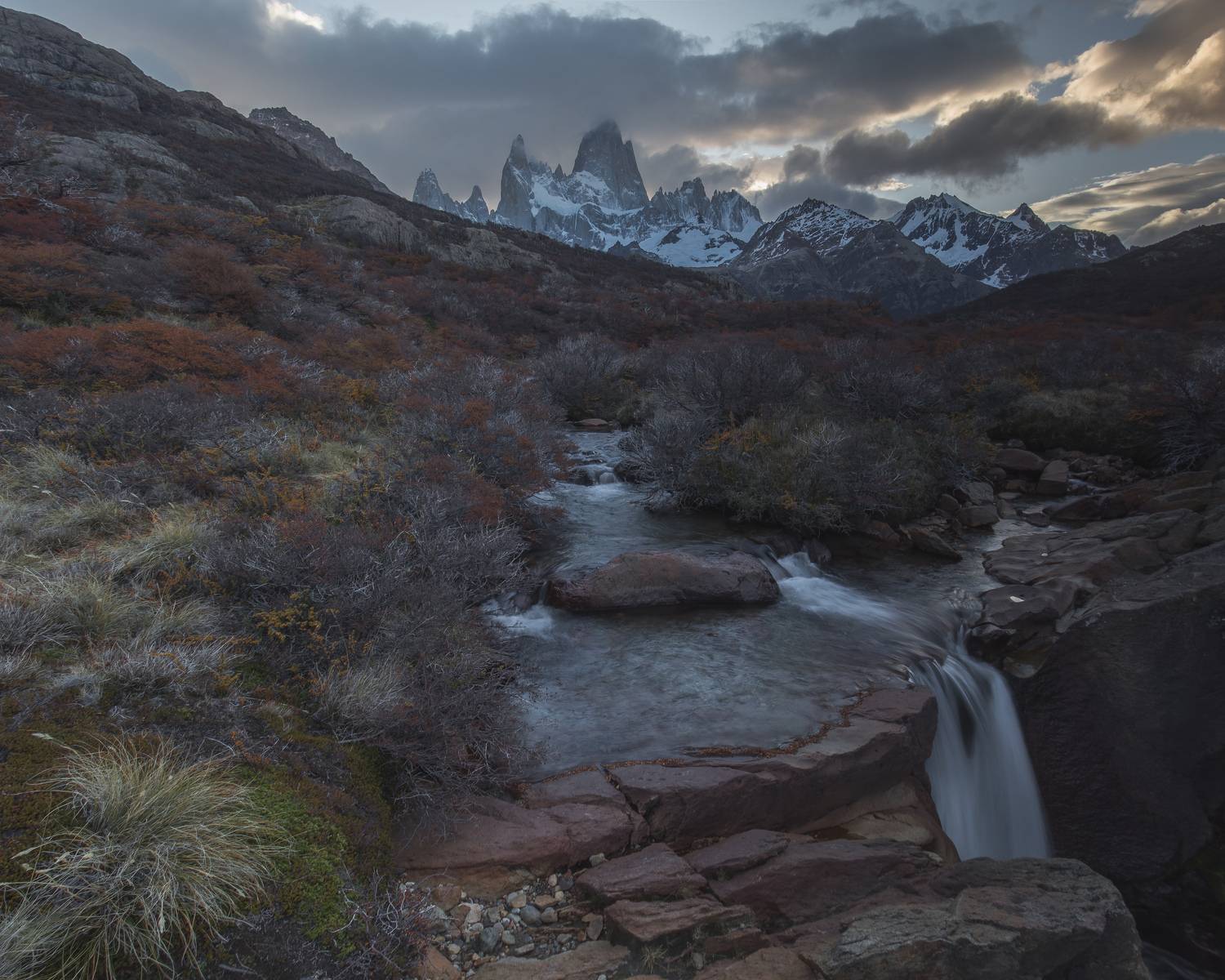 Atardecer otoñal frente al Fitz Roy