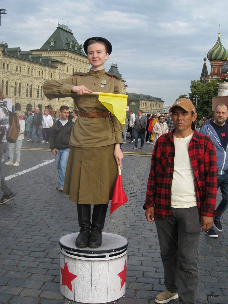 Регулировщица