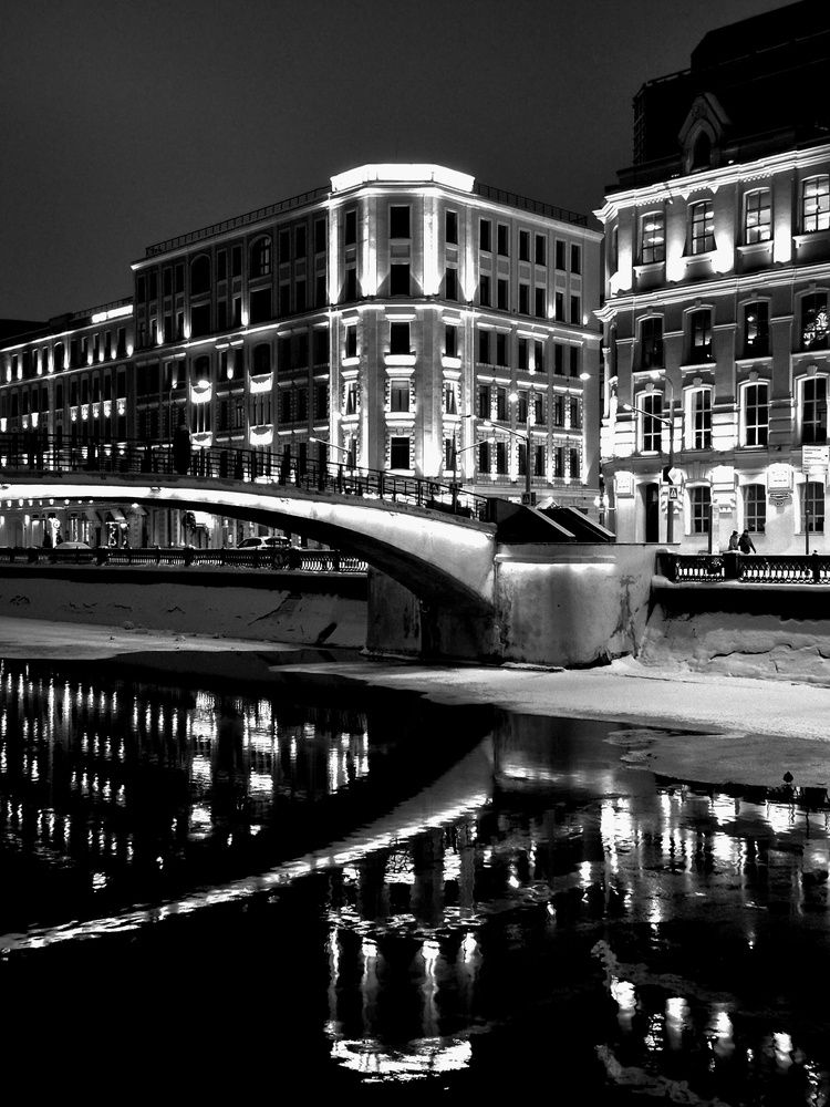 Photo #13323233