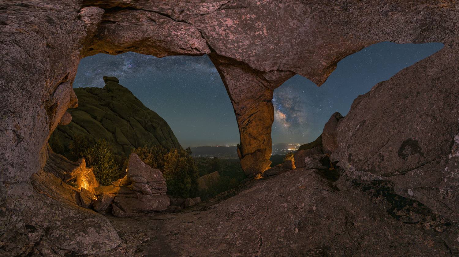 Inside the galactic cave