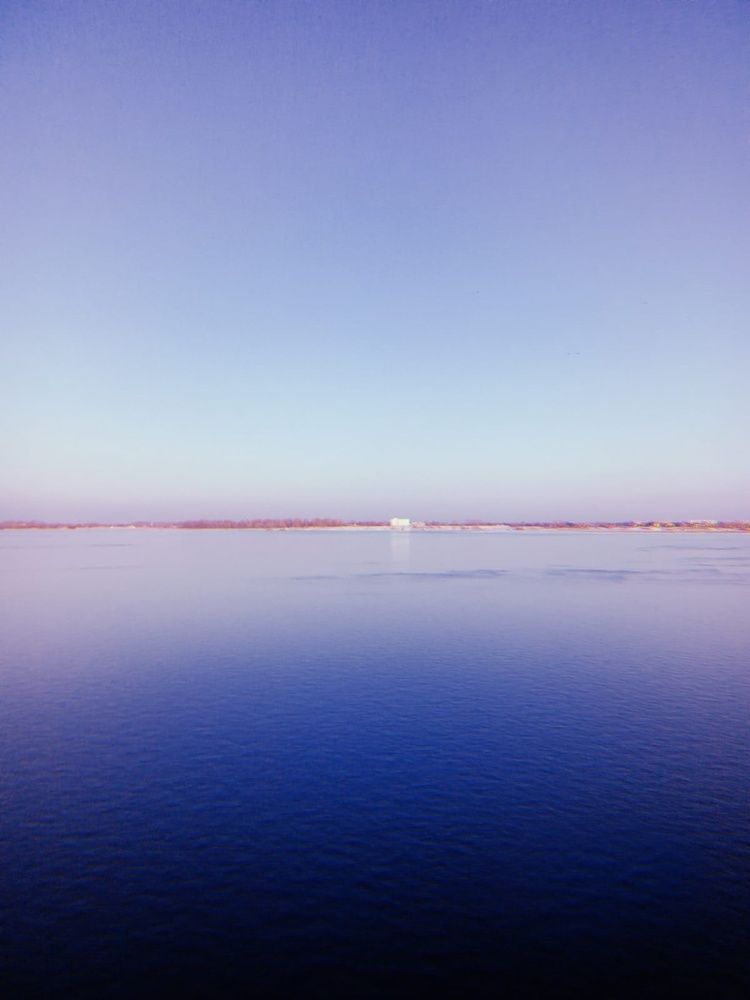 Река