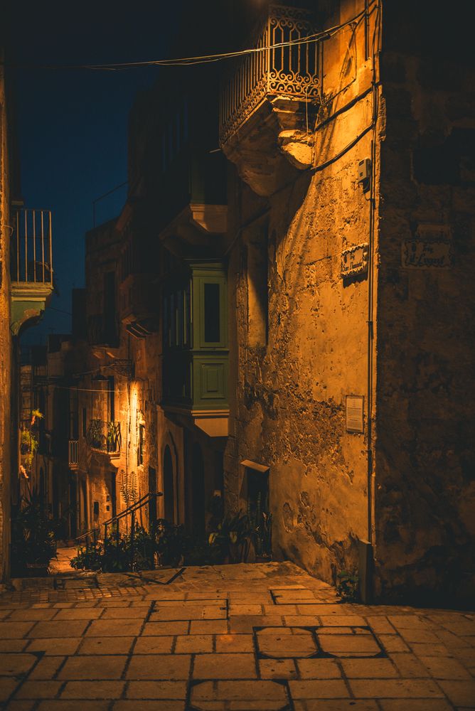 Photograph by Anatolii Kononov