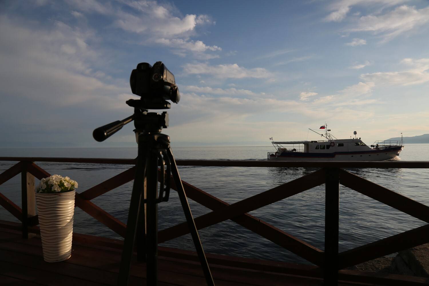 Вечерняя съёмка на озере Байкал