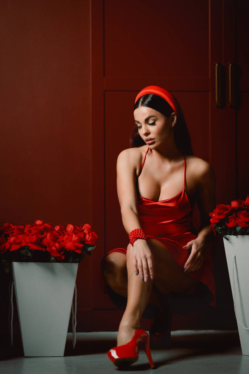 Леди в красном Леди в красном