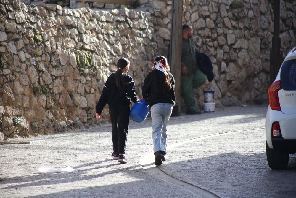 The street  life photo in hebron