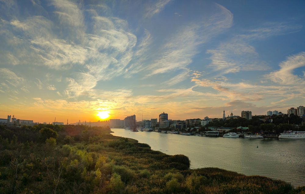 Фотография автора Анастасия Подгрушная