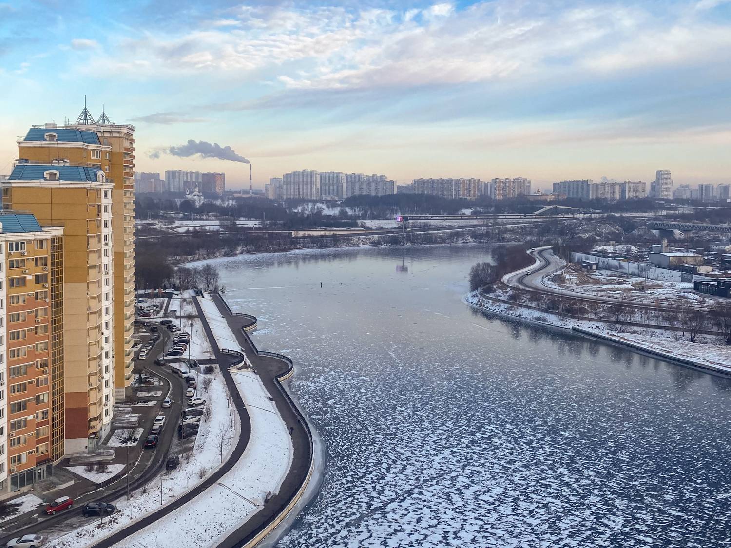 Зима началась. Москва-река.