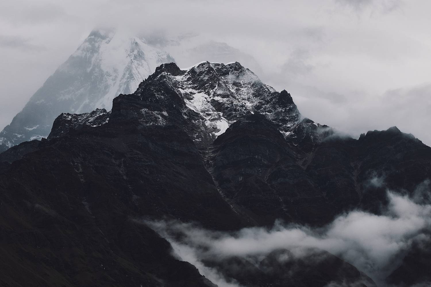 Непал. Над облаками.