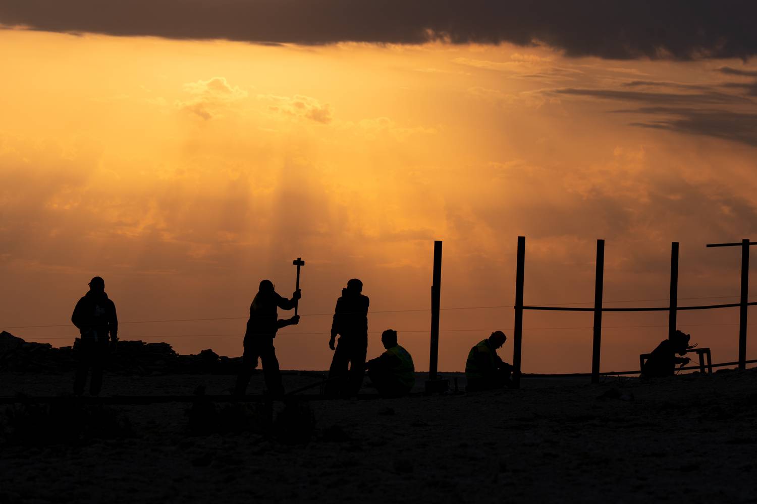 Пока другие смотрят на небо