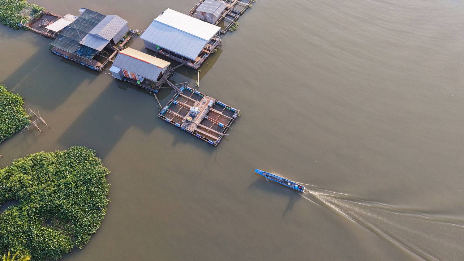 Nhịp sống trên dòng phù sa (Currents of Livelihood)