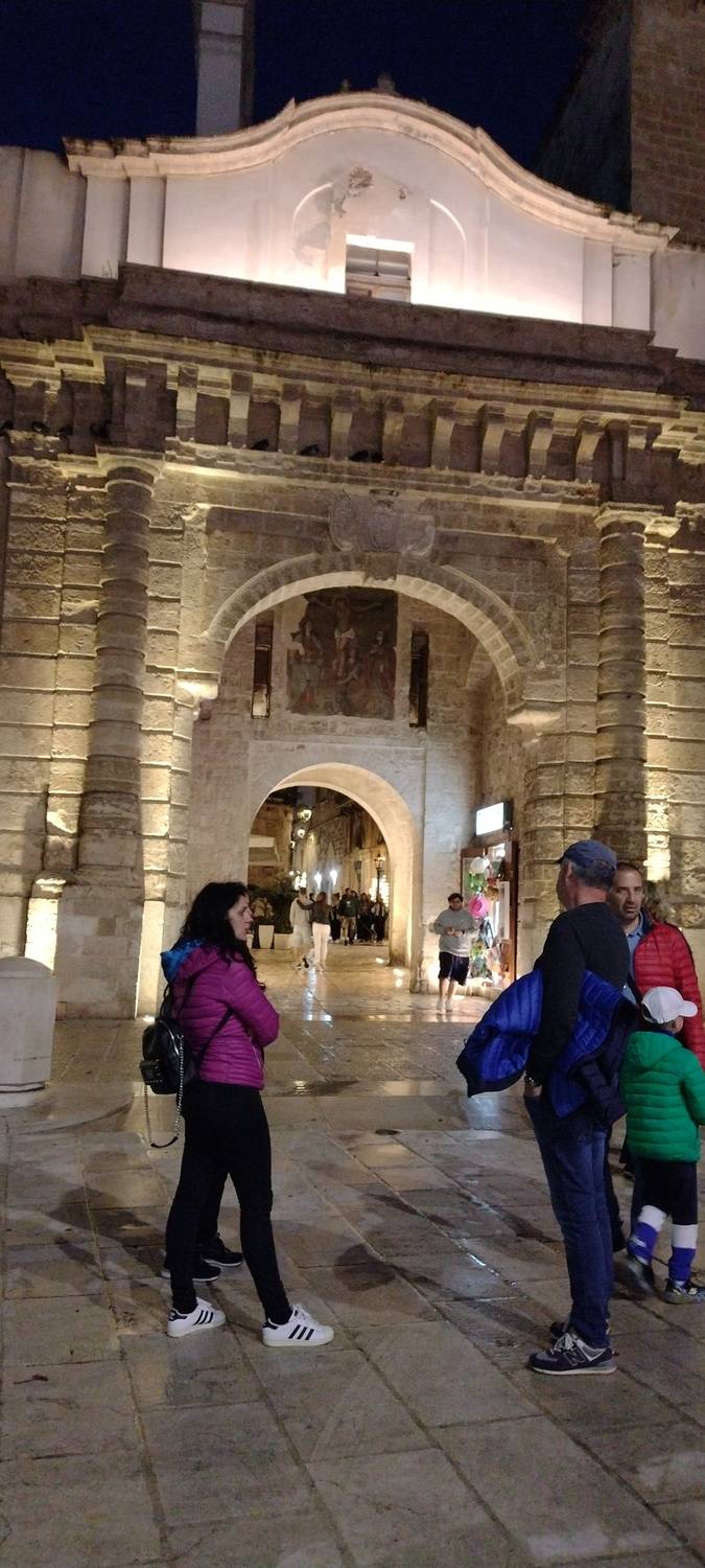 Arco Marchesale, Polignaro a Mare, Apulia (Puglia), Italy.