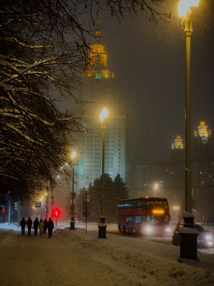 MOSCOW CALLING