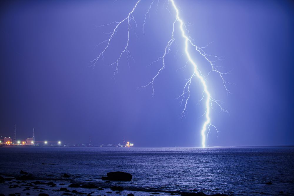 Photograph by seki yoshitsugu