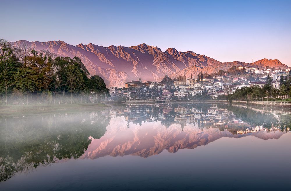 Photograph by Tran Linh